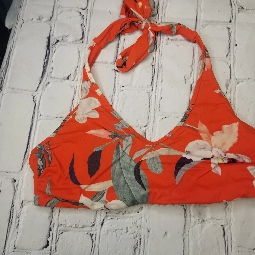 Athleta waimea plunge halter bikini top
